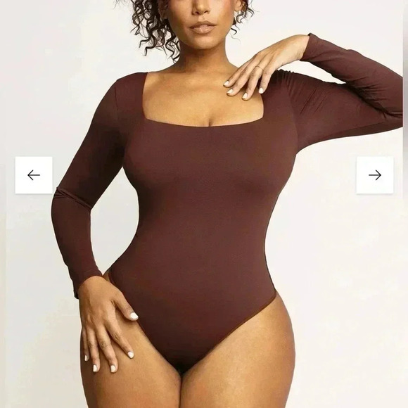 POPILUSH Contour Long Sleeve Square Neck Bodysuit - Picture 1 of 7